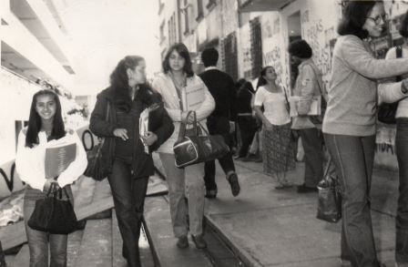 PUC- estudantesC.jpg